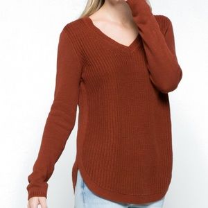 Josslyn cotton blend v-neck pullover